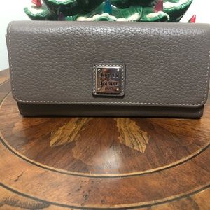 Dooney & Bourke Pebble Leather Wallet